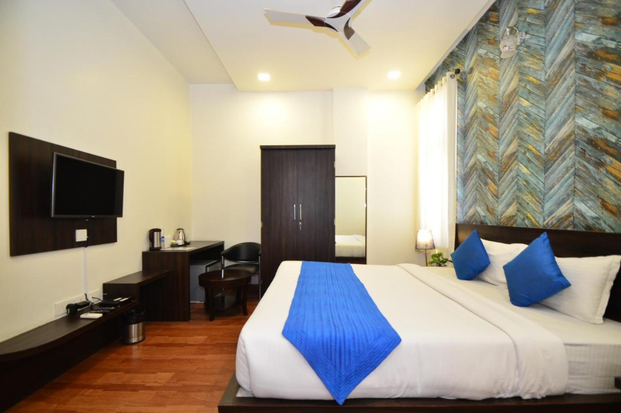 Hotel Sapphire World Τζαϊπούρ Εξωτερικό φωτογραφία