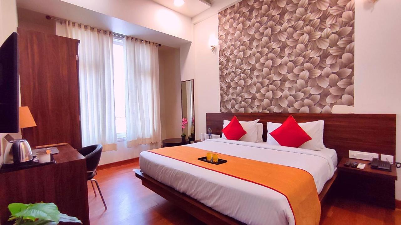 Hotel Sapphire World Τζαϊπούρ Εξωτερικό φωτογραφία
